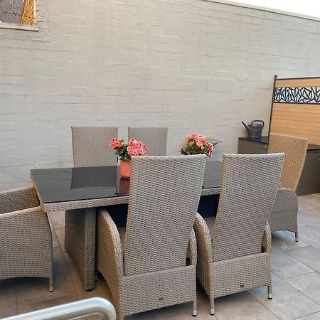 Ferienwohnung Hereinspaziert Вилхелмсхафен Екстериор снимка