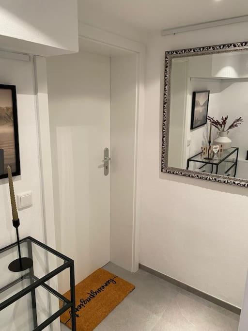 Ferienwohnung Hereinspaziert Вилхелмсхафен Екстериор снимка