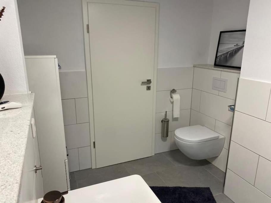 Ferienwohnung Hereinspaziert Вилхелмсхафен Екстериор снимка