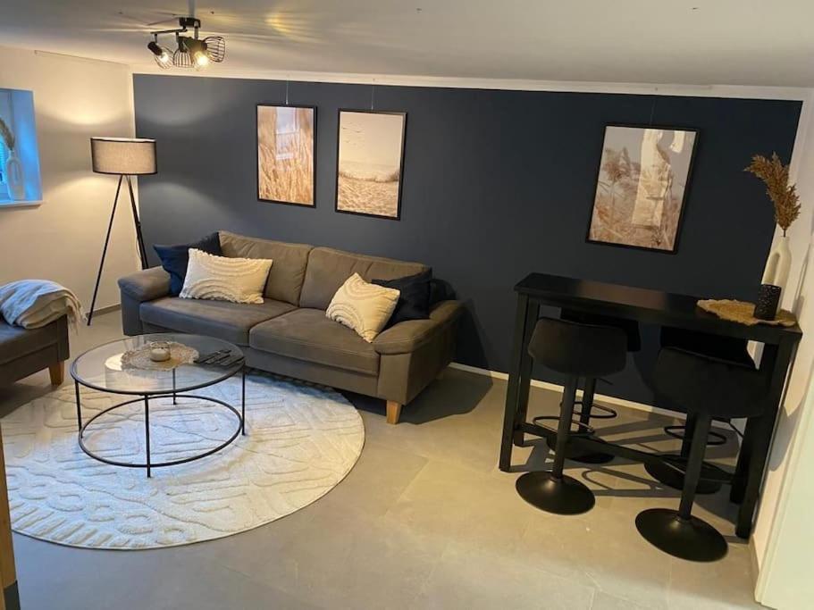 Ferienwohnung Hereinspaziert Вилхелмсхафен Екстериор снимка